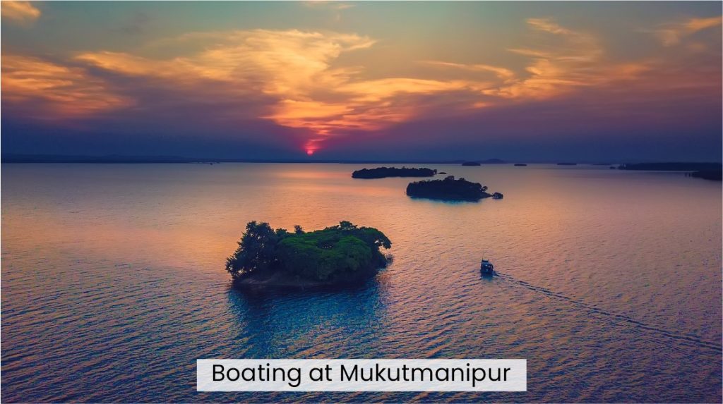 Boating at Mukutmanipur